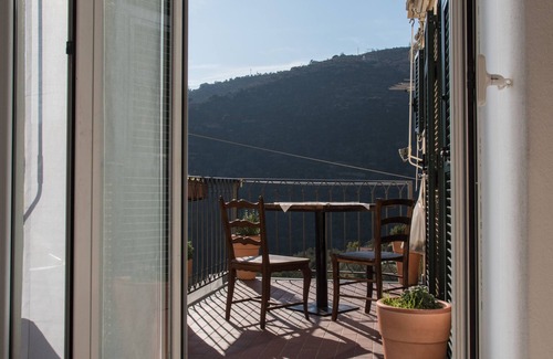 Alassio Apartment | Breathtaking view apartment with terrace 8 beds