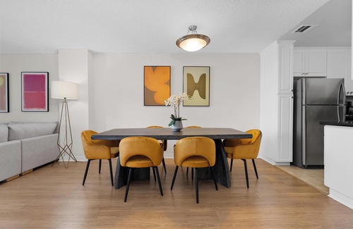 Marina Peninsula Apartment | Breezy & Beautiful 3BR Marina del Rey Getaway