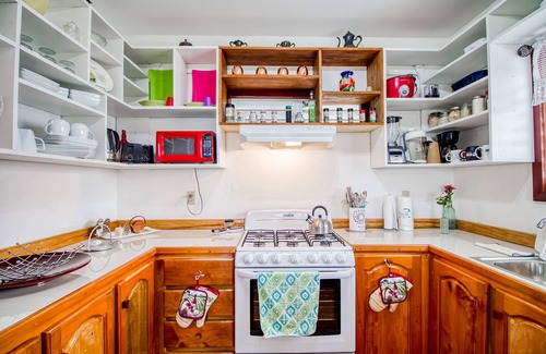 Georgeville House | Breezy hilltop estate with plunge pool, picnic areas, private deck, AC, & WiFi