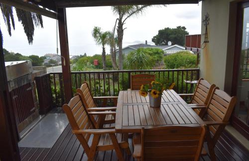 Brenton-on-Sea Apartment | Brenton - Bliss
