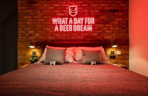 Old Town Hotel | BrewDog DogHouse Edinburgh