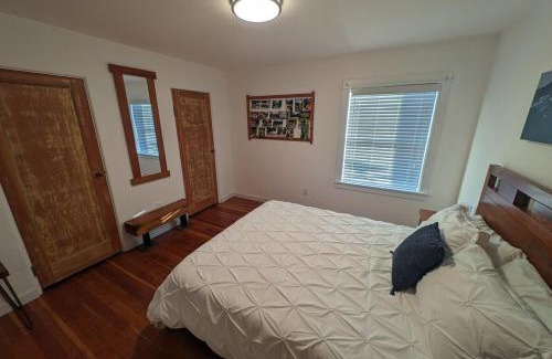 Oakridge Apartment | BrewPub Bungalow #1