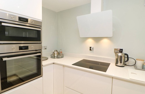Wearhead Cottage | BRIAR BARN, pet friendly, luxury holiday cottage in St John's Chapel