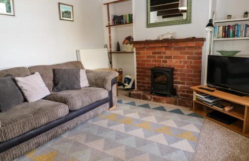 Landewednack House | Brick Cottage
