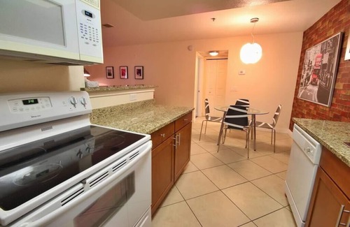 Las Vegas Condo | BRICK HOUSE SUITE, Entire Condo 1/1 Close to Strip