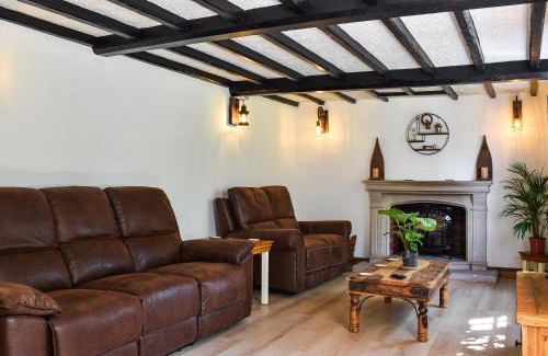 Brimfield House | Bridge Cottage
