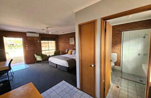 Tocumwal Hotel | Bridge Motor Inn Tocumwal
