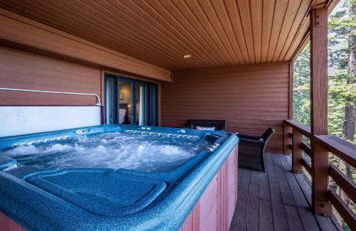 Mammoth Lakes Apartment | Bridges Townhome #11 Townhouse