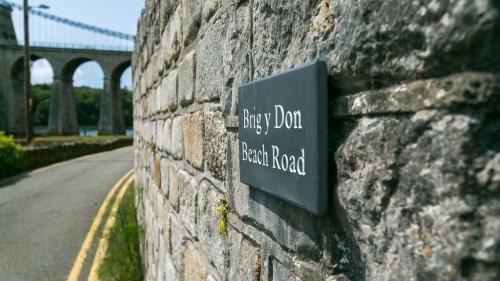 Bangor House | Brig y Don Menai