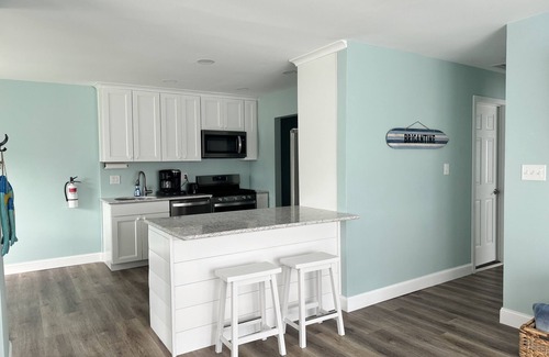 Southend House | Brigantine Beach Bliss - 15min walk to the beach.