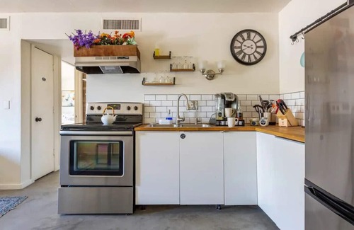 Rincon Heights House | Bright 4BR Getaway – Yard & Perfect Group Escape!