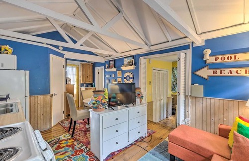 Springs House | Bright and Colorful East Hampton Home with Patio!