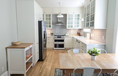 North Loop House | Bright and Elegant Historic Hyde Park Home