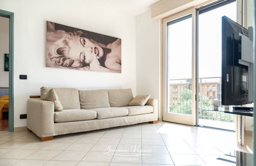 Lovere Apartment | bright and spacious apartment with large terrace overlooking the lake