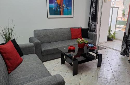 Nea Palatia Apartment | Bright apartment in Nea Palatia Oropos