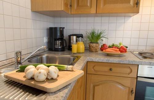Cochem Apartment | Bright, comfortable apartment 30m ², a few minutes to Old Town