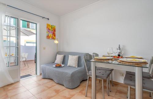 Conceicao e Cabanas de Tavira Apartment | Bright & Cozy House with Terrace by HostWise