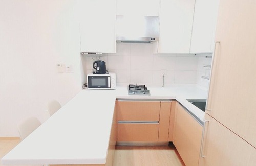 Songpa Apartment | ★Bright Jamsil Galleria★1Bdr 1Bath★ Full Optionsn