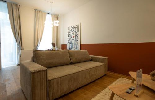 Landstrasse Apartment | Bright, modern and central flat with a terrace
