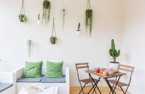 Sorrento Historic Centre Apartment | Bright&Modern in the heart of Sorrento's Old Town