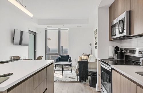 McLean Apartment | Bright Monochromatic 2BR in Tysons w/Amenities + Pools/Gym/Boro Area