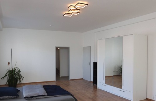 Kaufbeuren Apartment | Bright, spacious holiday apartment with fitness room on the outskirts