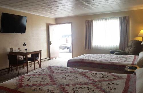 East Ely Hotel | Bristlecone Motel