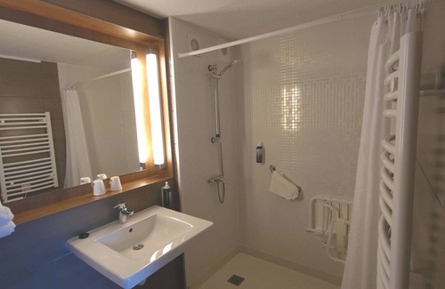 Rehainviller Hotel | Brit Hotel Confort Nancy Lunéville, Rehainviller