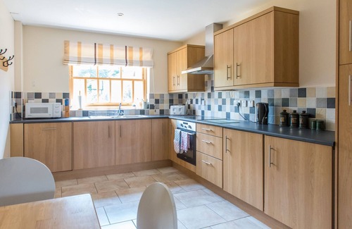 Peopleton House | Broad Iron Cottage - Peace and tranquillity in a beautifully converted barn