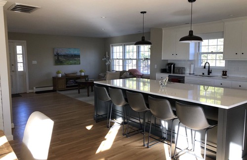 Charlottesville House | Broad Reach Secluded cottage with open living space, sunset deck, big yard