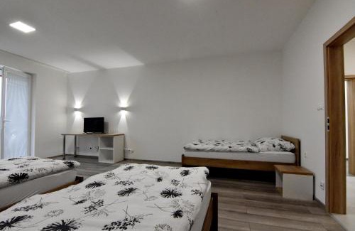 Siroke Hotel | Broadway Hotel Široké