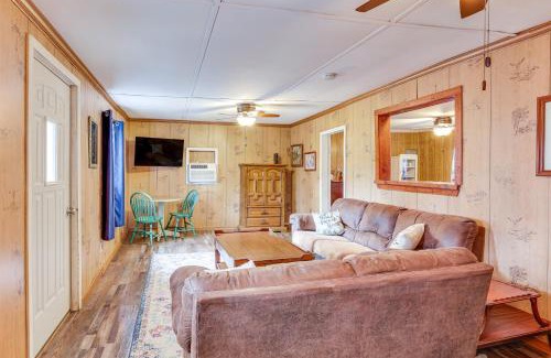 Parsons House | Brodies Landing Cottage about Half Mi to Lick Creek!