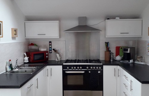 Speke Bed & Breakfast | Brookbarnbandb