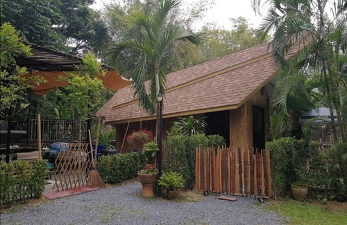 Khanong Phra Villa | Brookhouse at Khaoyai