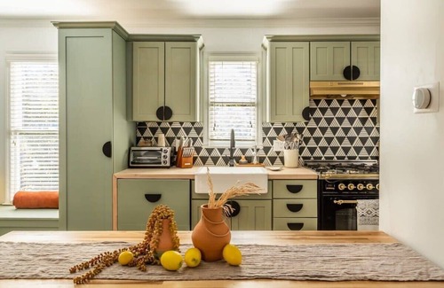Inman Park Apartment | Brooklyn Bungalow
