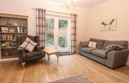 Brundall House | Brundall House