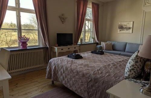 Skara Municipality Hotel | Brunsbo G:a Biskopsgård Hotell & Konferens