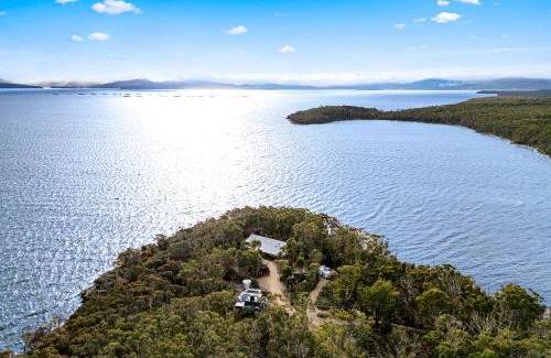 South Bruny House | Bruny Bay House