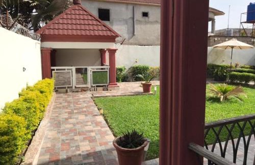 Brusubi House | Brusubi 2-Beds Sleeps 6 Pet Friendly & Parking