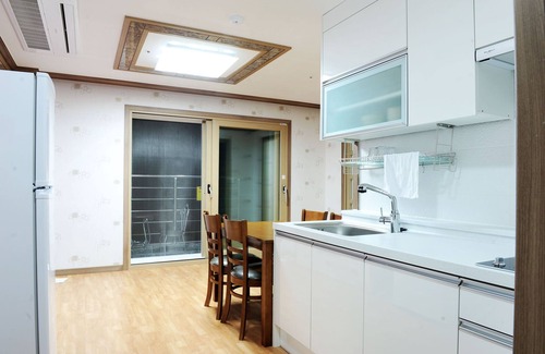 Byeonsan Condo | Buan Sangnok Sky Pension