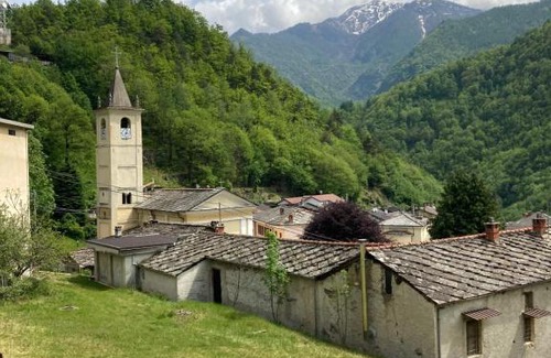 Perrero House | Bucaneve