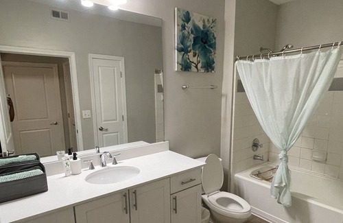 Lindridge-Martin Manor House | Buckhead ATL stays 2/bed 2/bath!