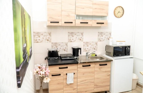 Farkasvolgy Apartment | Budai Zöldövezet Központ, Apartmanház, Rendezvényközpont és Étterem