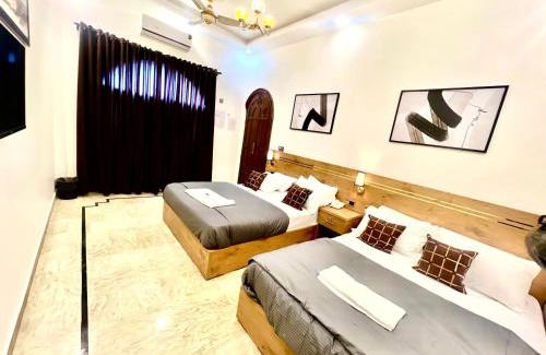 Gulshan-E-Jamal Bed & Breakfast | Budget Friendly 2 rooms Suite Stadium Road