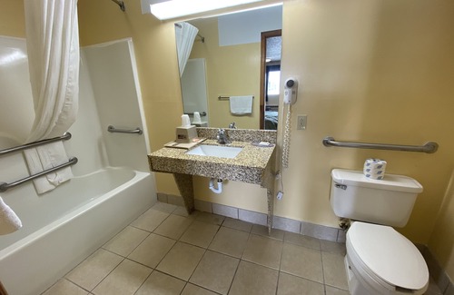 Baxley Hotel | Budget Host Inn Baxley