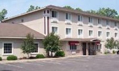 North Branch Hotel | Budget Host Inn & Suites North Branch