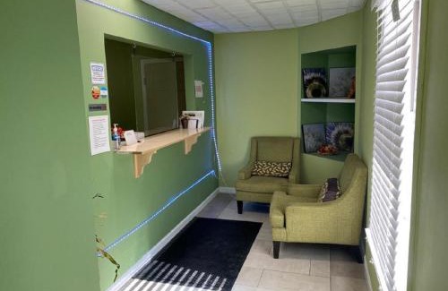 South Hill Hotel | Budget Inn Express