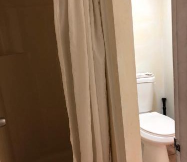 Parkrose Hotel | Budget inn