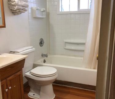 Parkrose Hotel | Budget inn