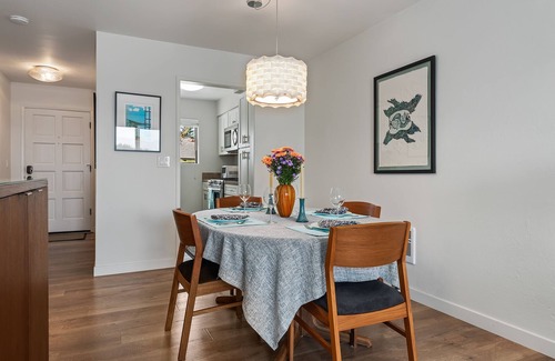 Alta Mesa Condo | BUENA VISTA, Beautiful City Views!